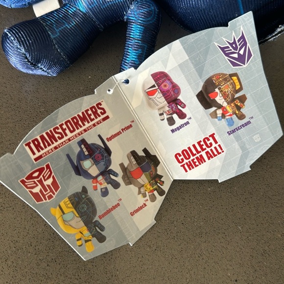 Transformers More Than Meets The Eye Plush Set Of 5 Metallic Limited Edition NEW - Picture 14 of 15